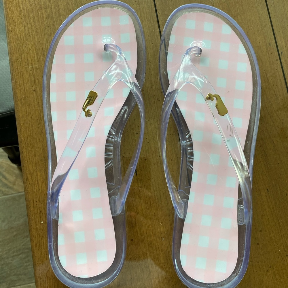 Vineyard vines pink gingham flip flops size 10